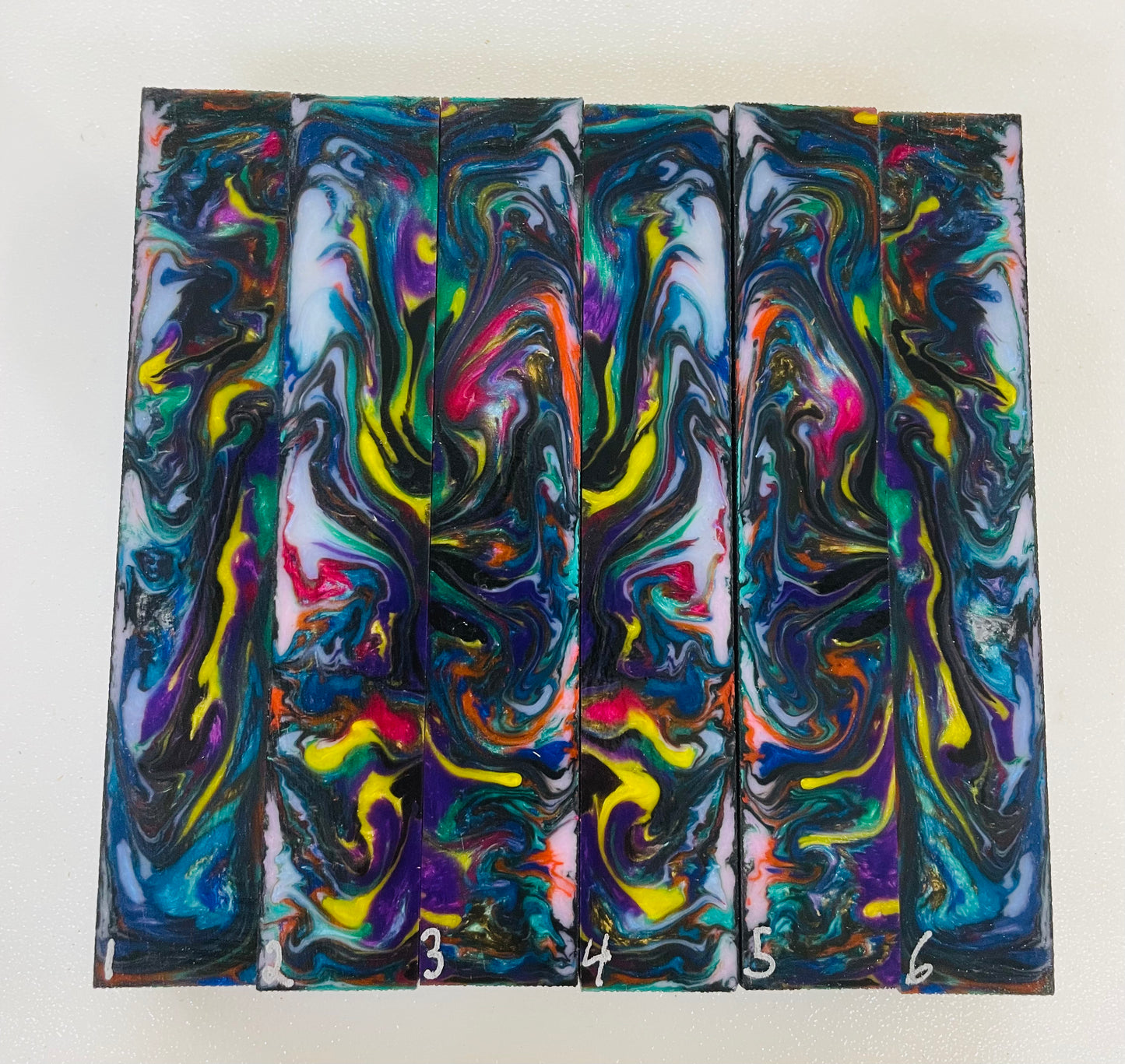 Colour wave B