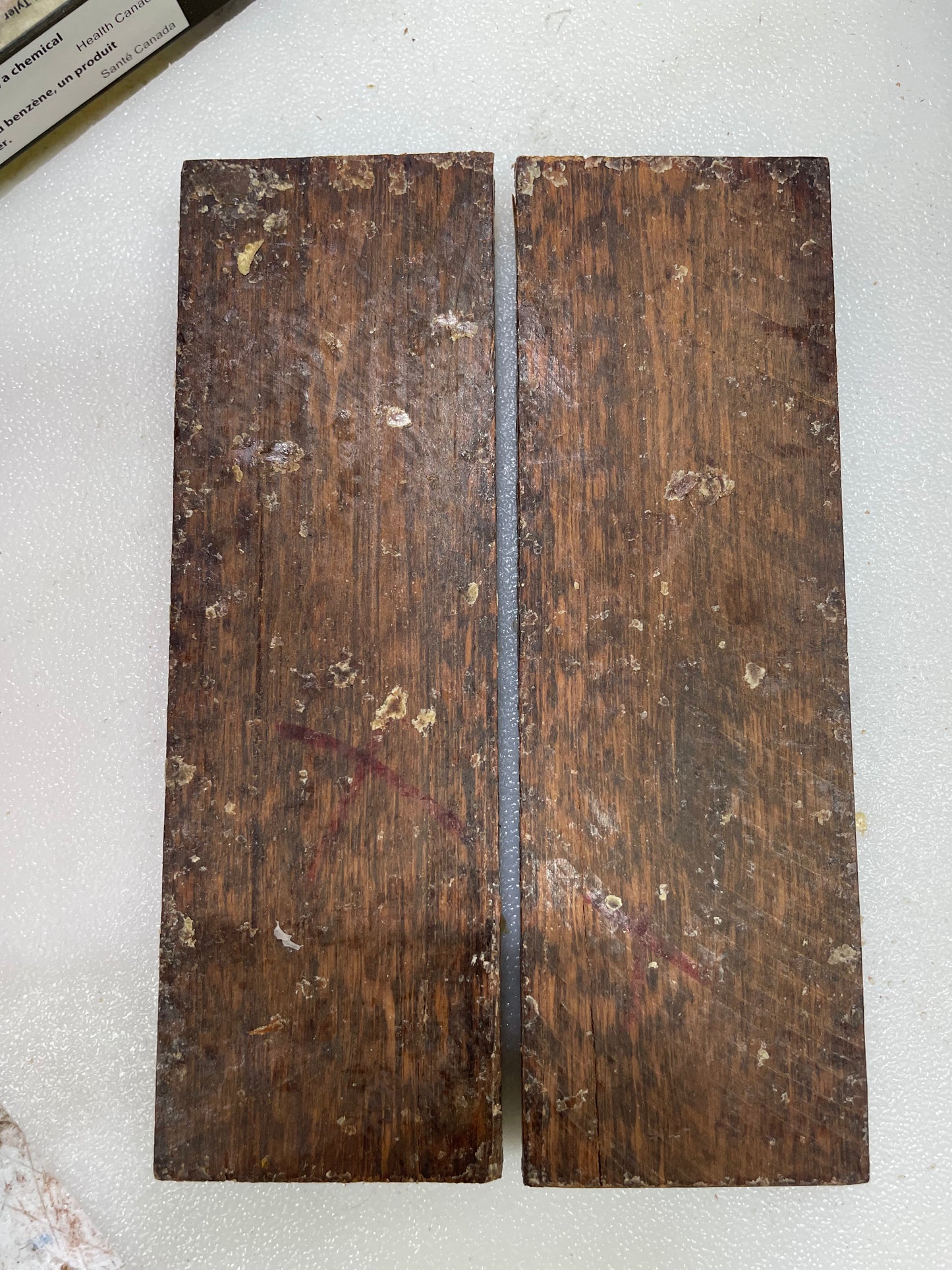 Snake wood scales G