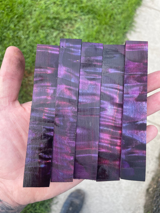 Triple dyed curly cotton wood